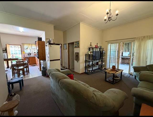 3 BEDROOM HOUSE FOR SALE IN STANDERTON CENTRAL